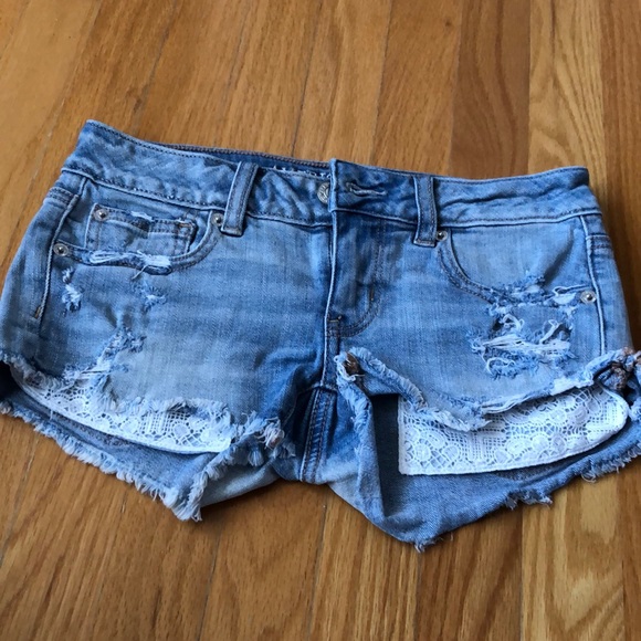 American Eagle Outfitters Pants - Short jean shorts